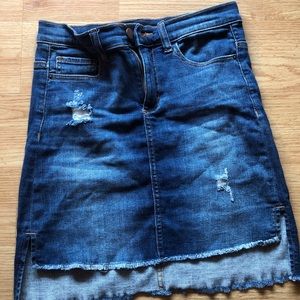 Skirt for sale, size small